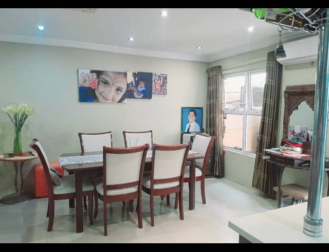 2 BEDROOM SIMPLEX FOR SALE IN SHERWOOD